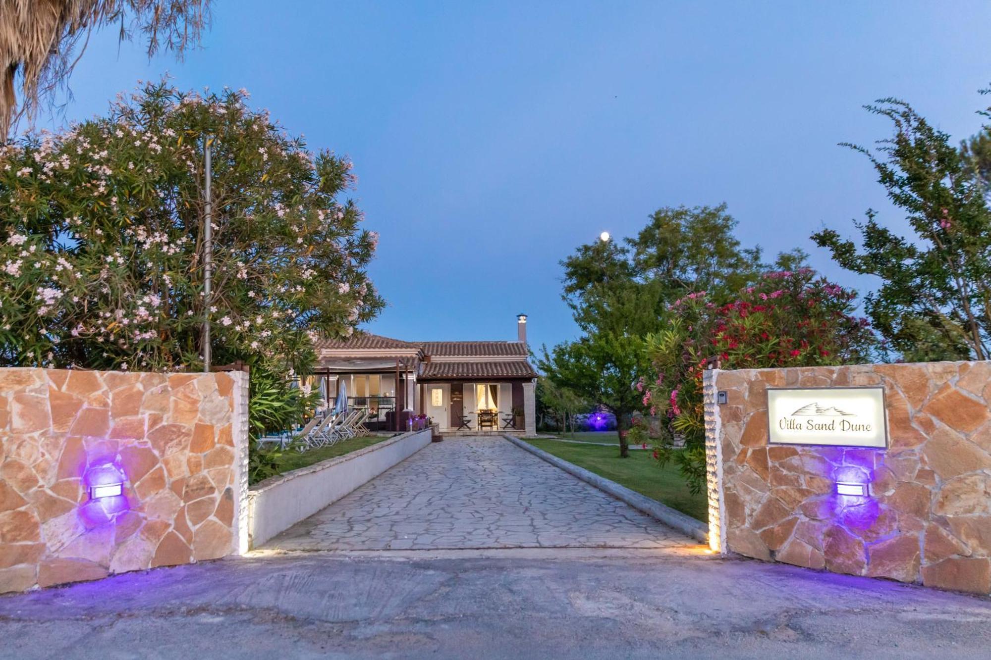 Villa Sand Dune Agios Georgios  Eksteriør billede